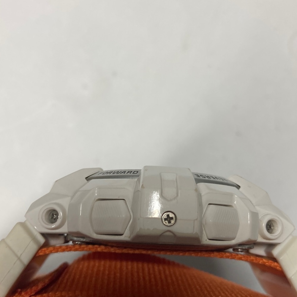 Casio Gshock G8900A, strap adapters, orange nato cloth strap, working battery - Picture 5 of 16